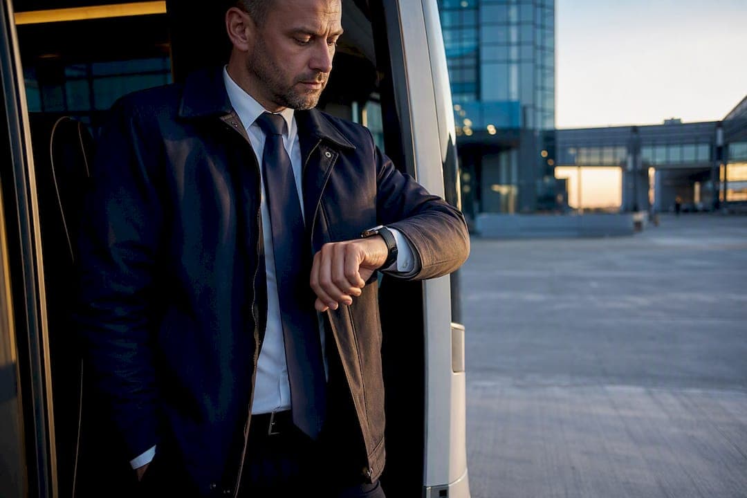 U.S. Minibus Charter Cost: How FMCSA Hours Add Driver Fees